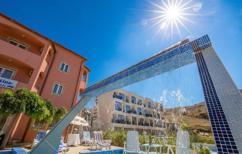 Bed & Breakfast Valentina Metajna Exterior photo