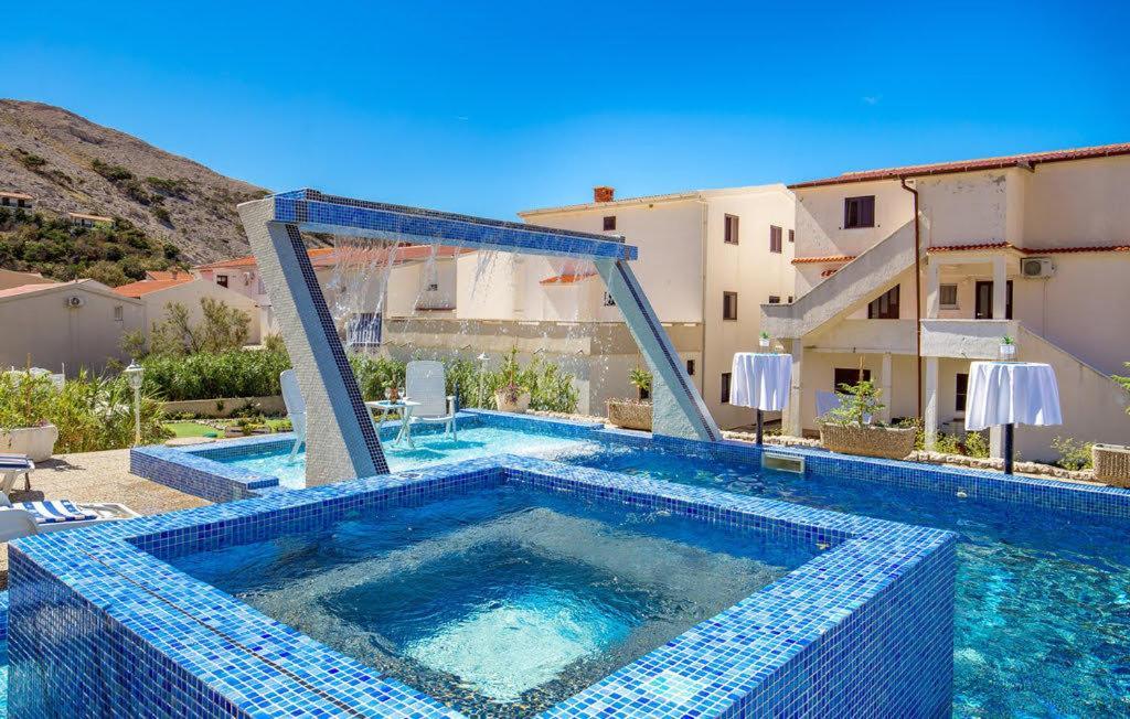 Bed & Breakfast Valentina Metajna Exterior photo